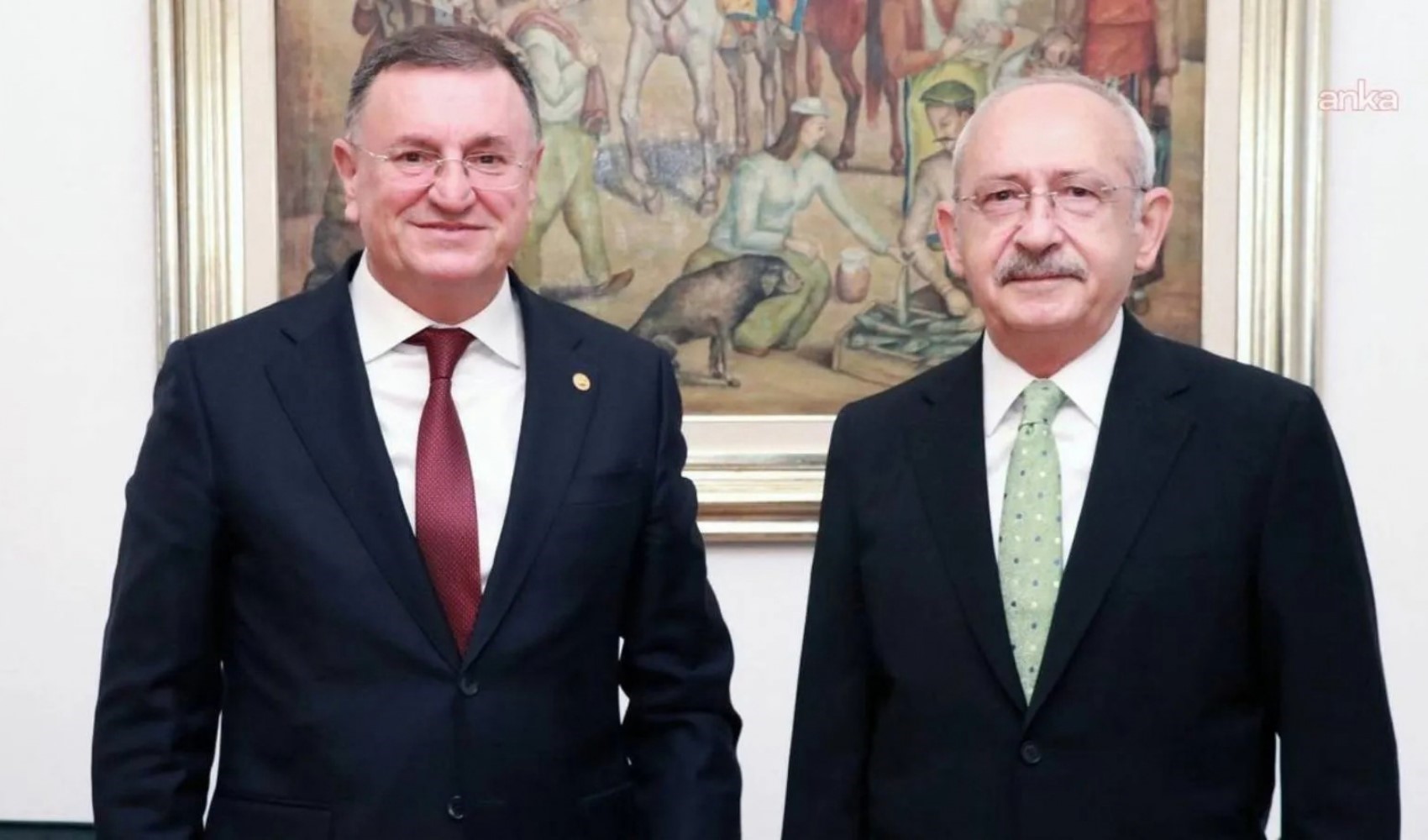 Butlan davasını açan Lütfü savaş CHP Genel Merkezi'nde: 'Yeni yönetime hayırlı olsuna geldim'