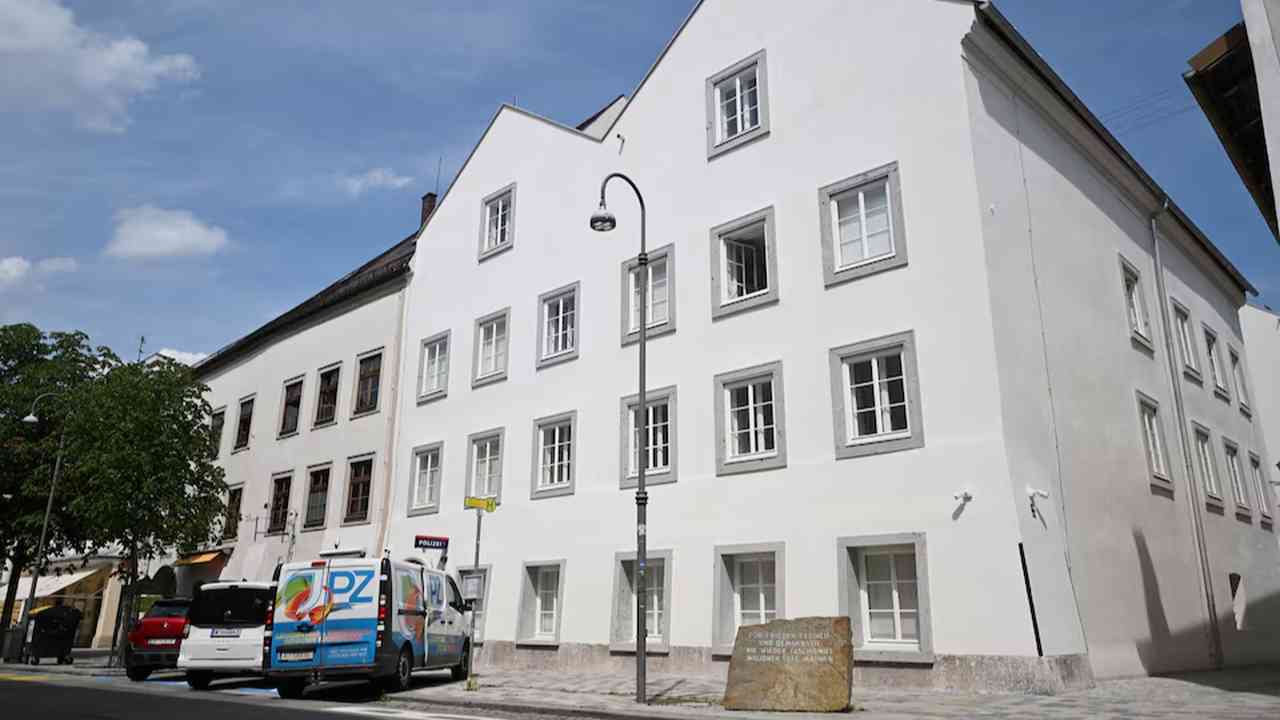 Hitler’in doğduğu ev karakola dönüştürüldü