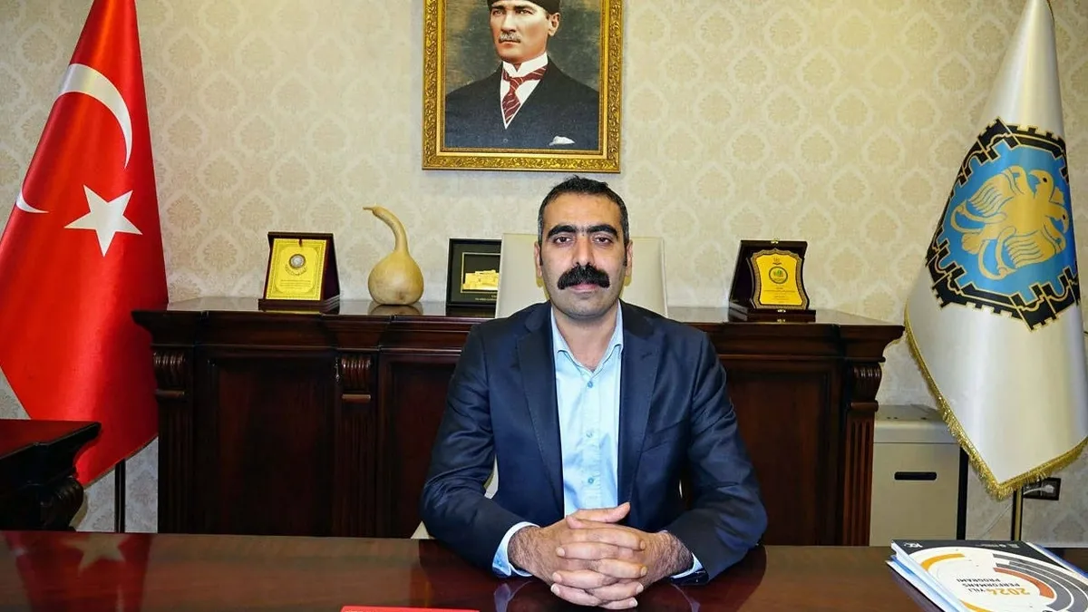Diyarbakır Büyükşehir Eşbaşkanı Doğan Hatun istifa etti