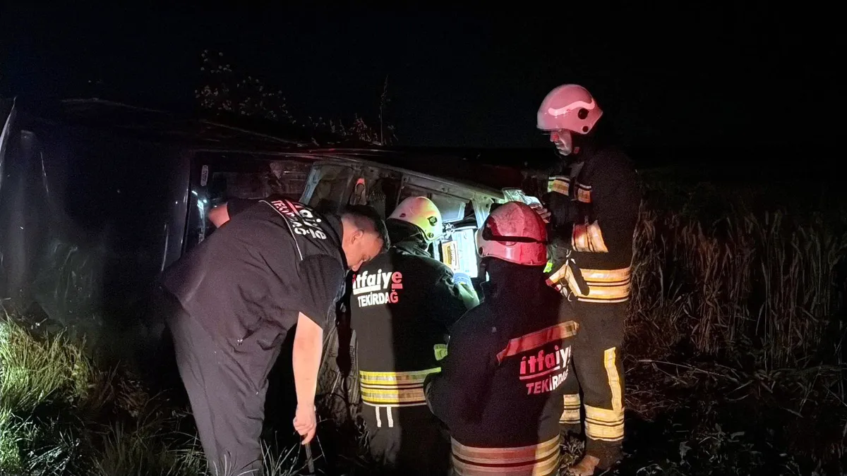 Takla atan araçtan yara almadan çıktılar