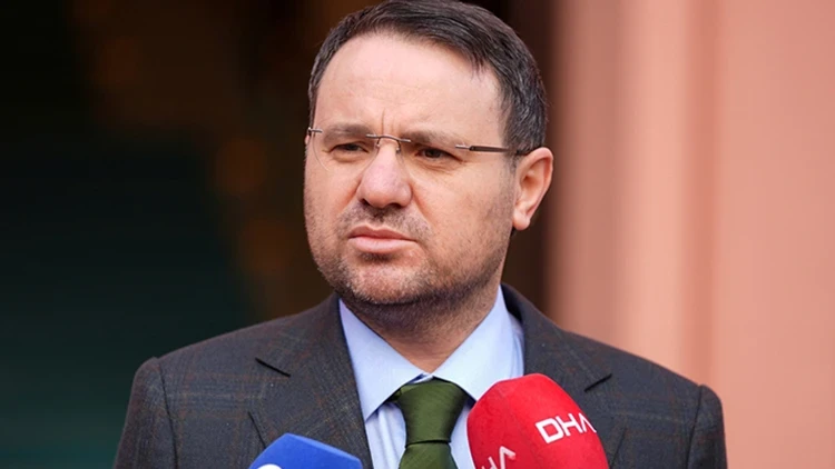 Bakan Gürlek duyurdu: 5 suç örgütüne eş zamanlı operasyon