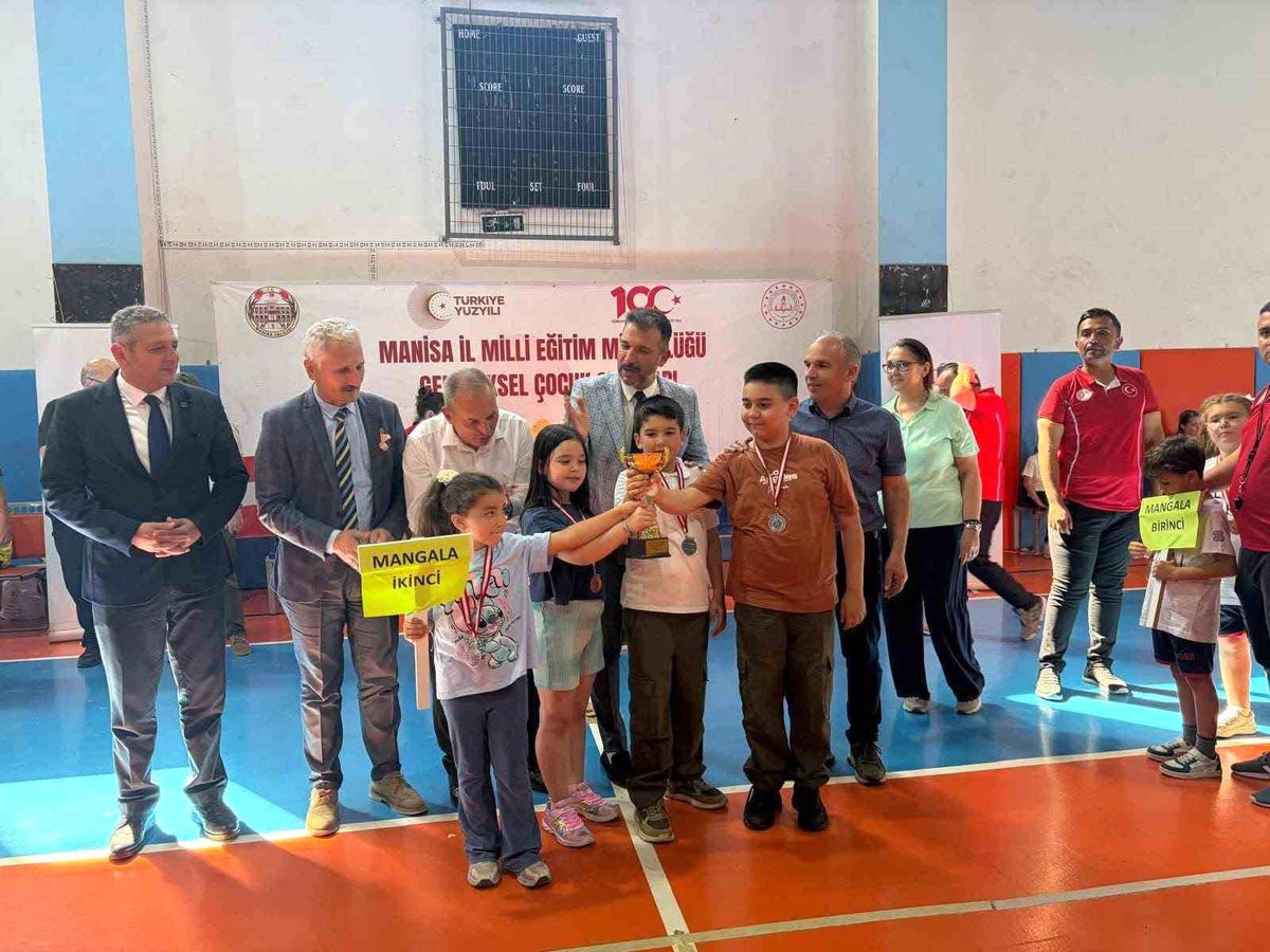 Sarıgöl Şehit Esin Akay İlkokulu Mangala Takımı Manisa'da İkinci Oldu
