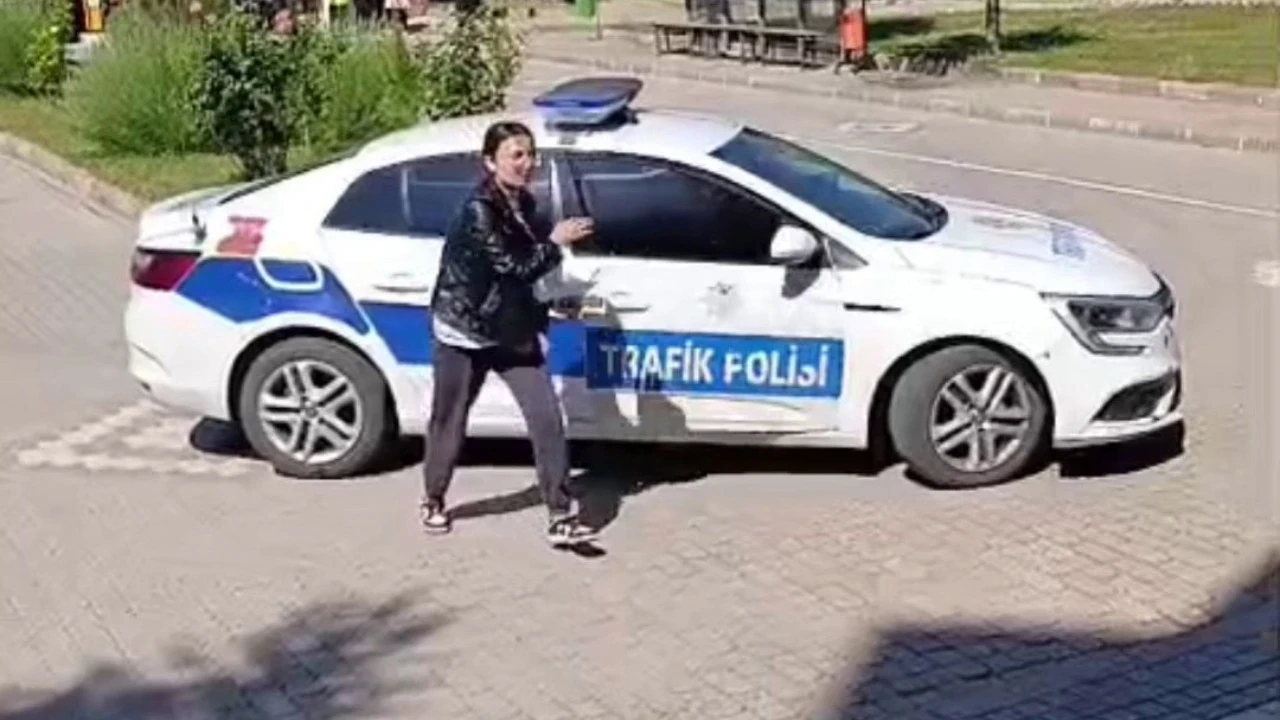 Kimliği geçersiz çıktı, sınava 1 dakika kala yetişti
