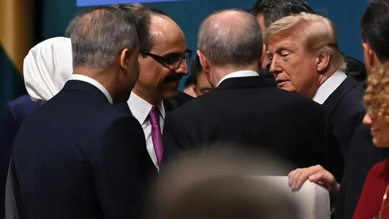 Trump doğrudan Erdoğan'ın yanına gitti! İşte 4'lü mini zirvede konuşulanlar