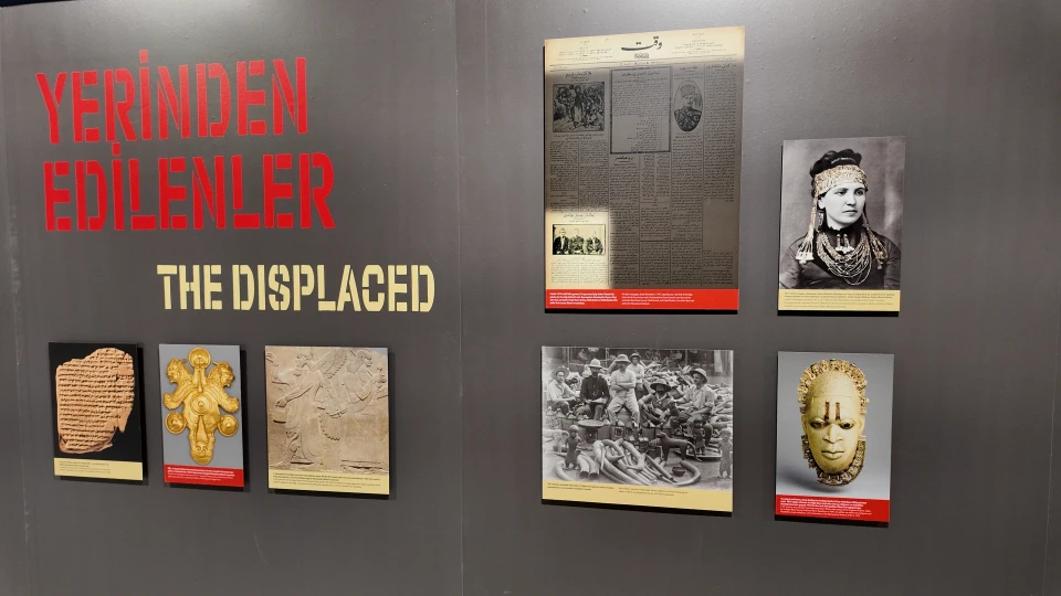 "İnsanlığın Yükü" sergisi Kazlıçeşme Sanat'ta açıldı