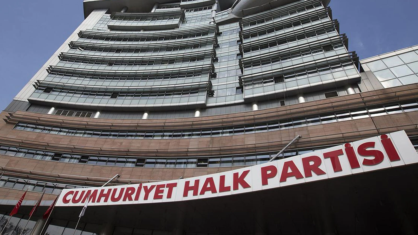 CHP İstanbul İl Kongresi davasında bir erteleme daha