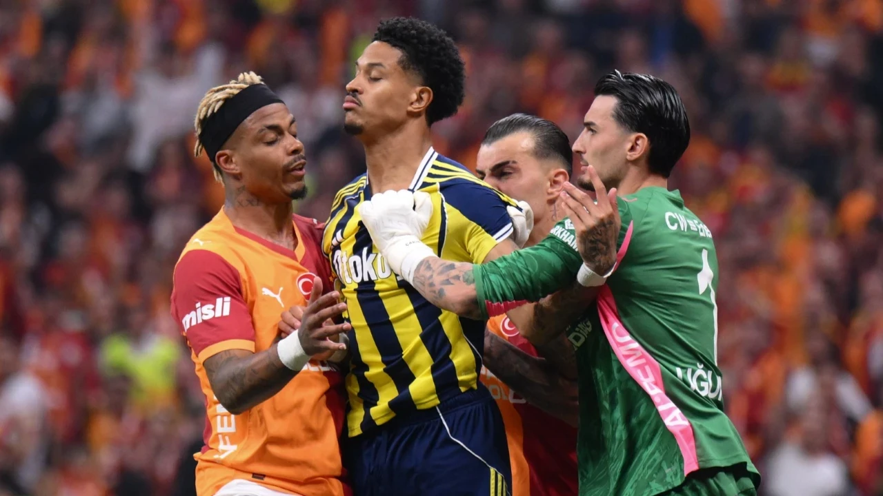 Fenerbahçe-Galatasaray derbisinin tarihi belli oldu!