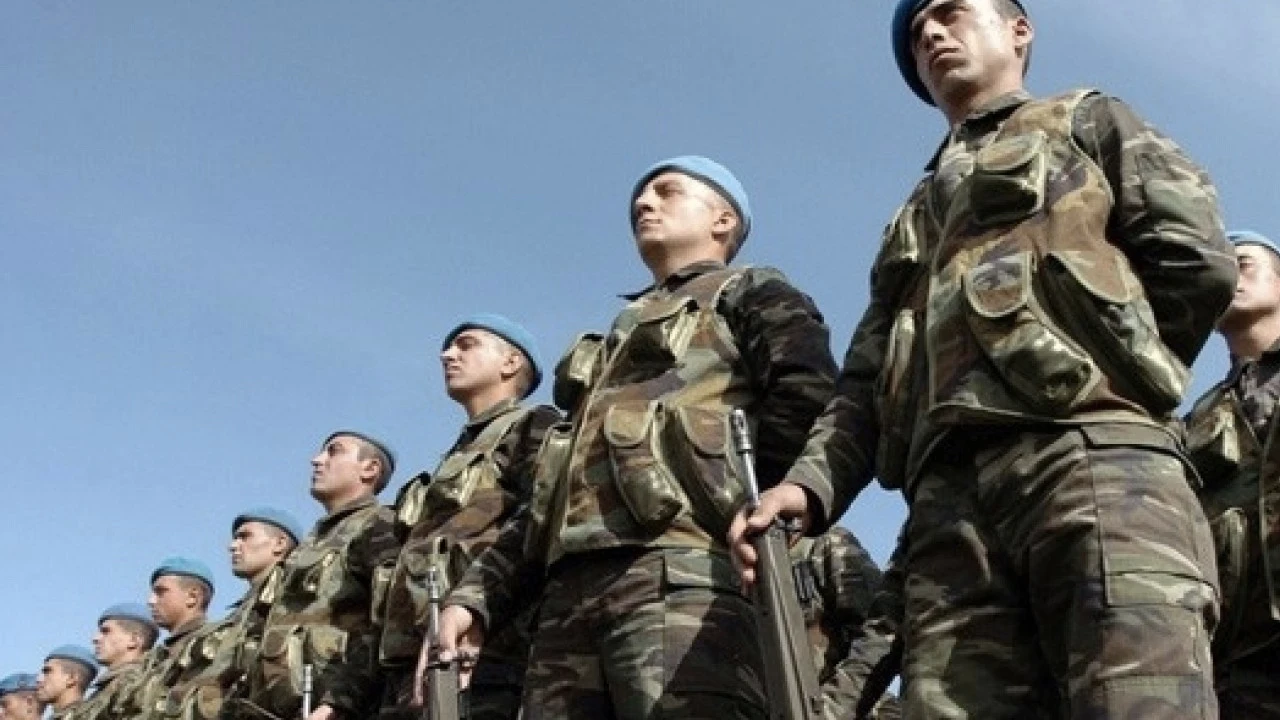 Çifte vatandaşlar için muafiyet yolda! Gurbetçilere askerlik düzenlemesi geliyor