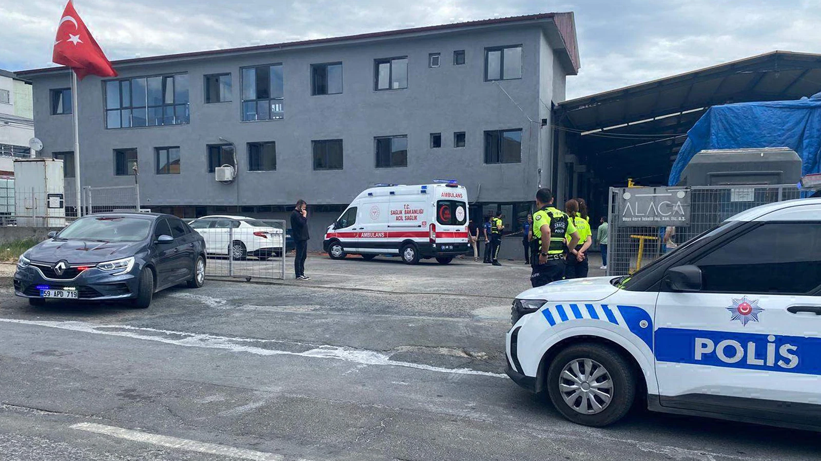 Tekirdağ'da fabrikada silahlı ve bıçaklı kavga: 1 ölü, 1 yaralı