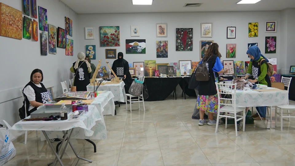 Esenler'de açılan sanat festivalinin geliri Gazze'ye gidecek