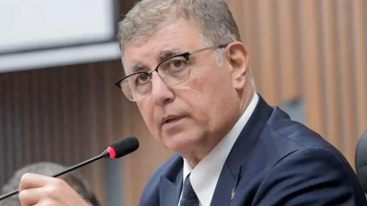 CHP'den istifa eden İzmir Büyükşehir Belediye Başkanı Cemil Tugay kararını açıkladı
