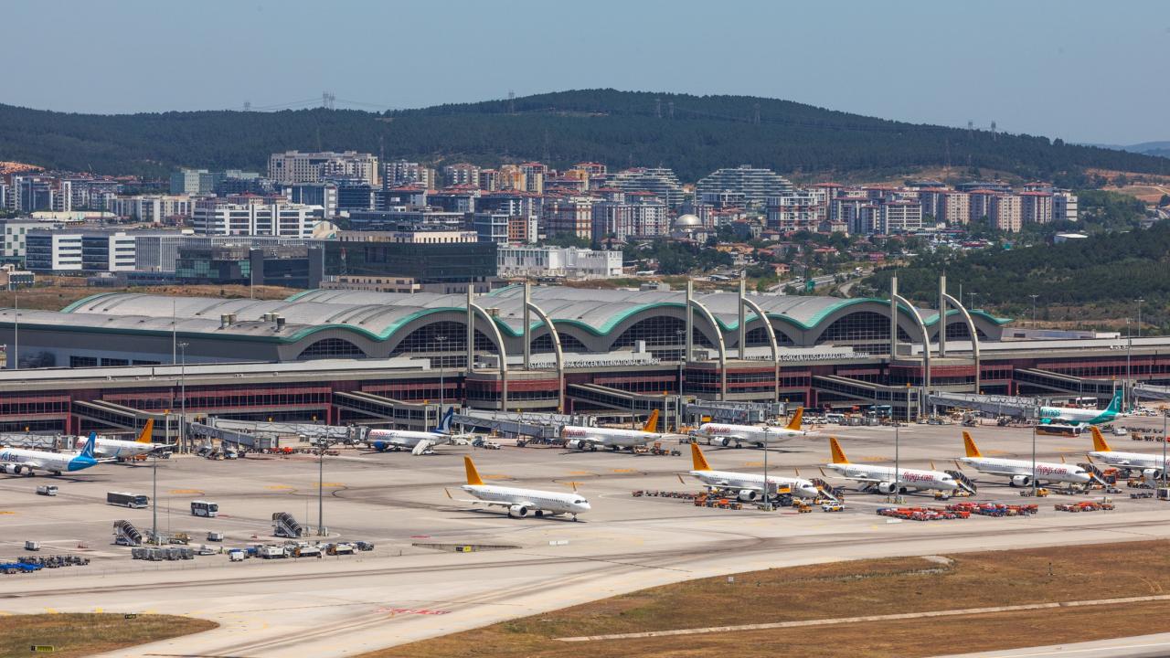 Sabiha Gökçen'de tüm zamanların yolcu rekoru