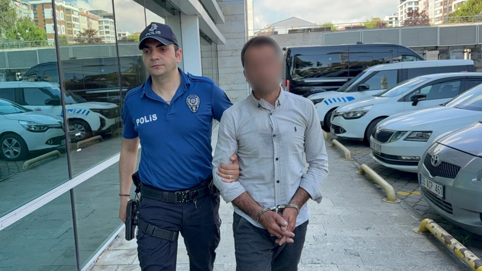 Fazla ödediği paranın peşine düşmüştü: Tamirci dehşetiyle hastanelik oldu | YEREL HABERLER