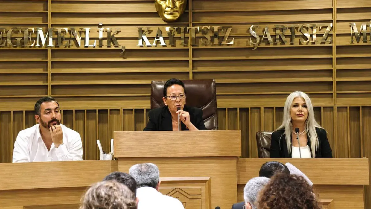 CHP'nin 15 temmuz hazımsızlığı