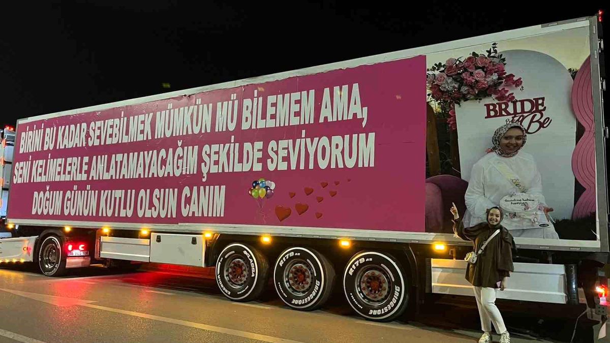 Eşinin doğum günü için 25 metrelik tırı kapladı