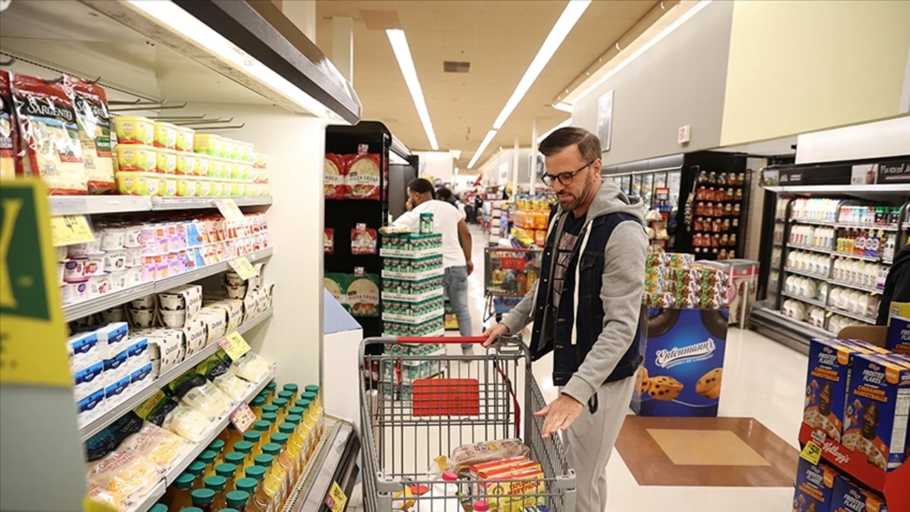 ABD’de tüketici güveni yükseldi, enflasyon beklentisi düştü