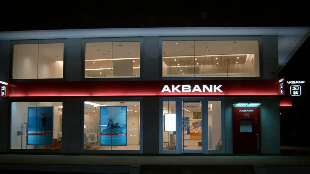 Akbank'tan zam kararı