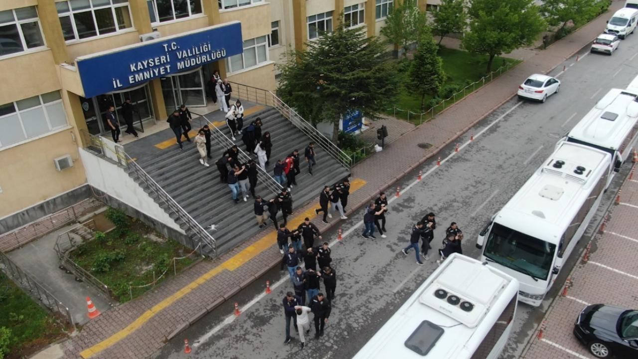 ATM üzerinden sahte dolar vurgunu: 6 ilde operasyon, 9 gözaltı