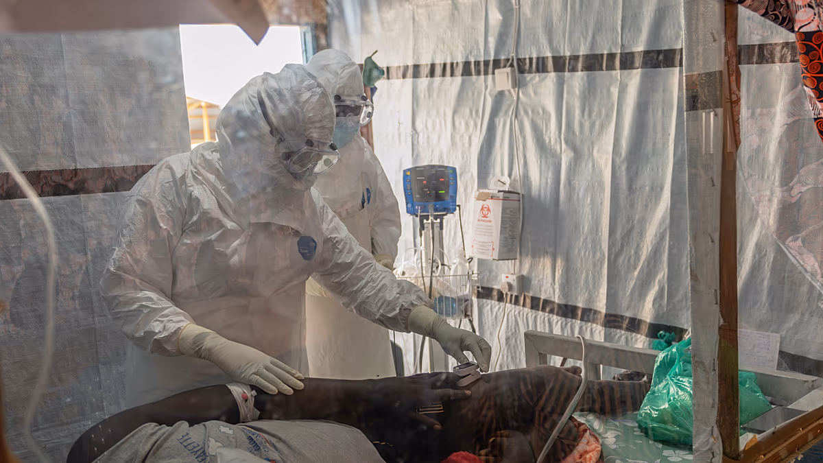 Fransa Sağlık Bakanlığı: Kongo'dan dönen doktorda ebola tespit edildi