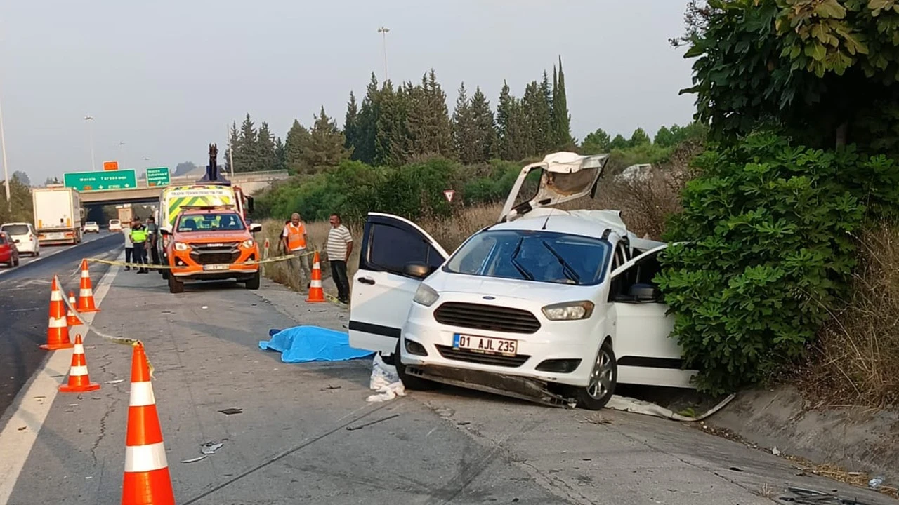 Mersinde feci kaza: Anne ve oğlu öldü