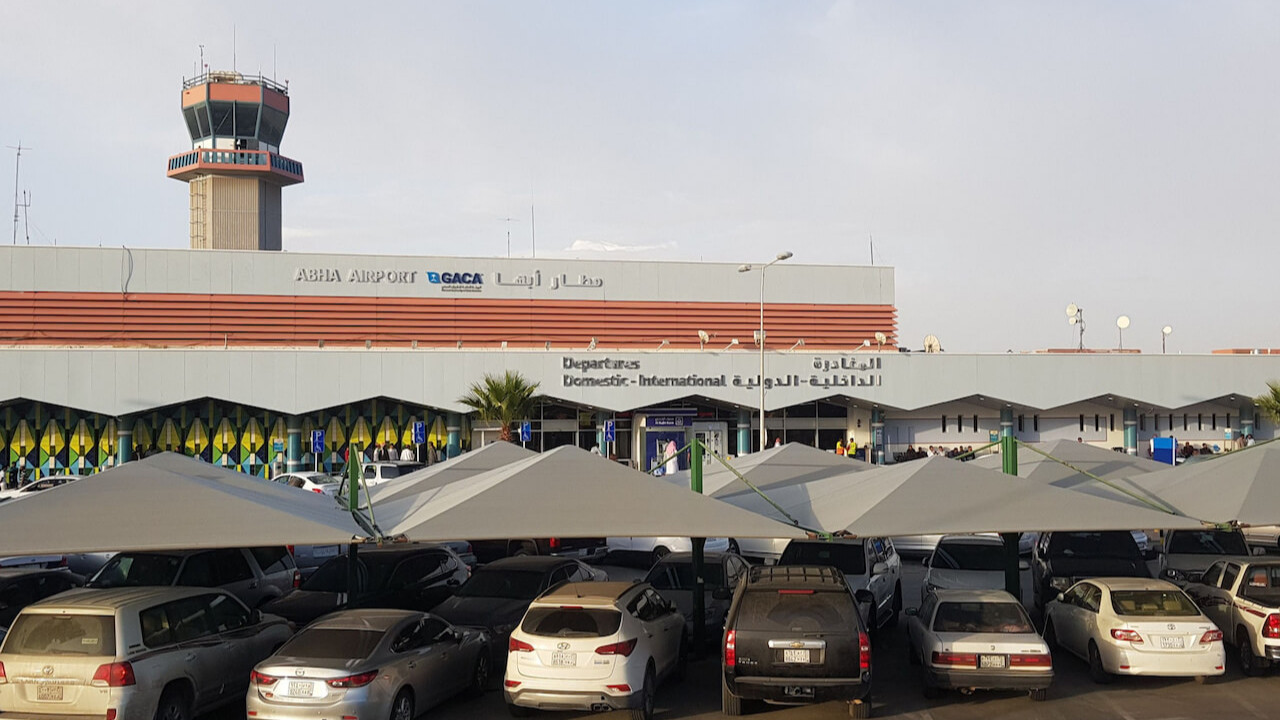 Husiler Suudi Arabistan'daki Abha Havalimanı'nı hedef aldı