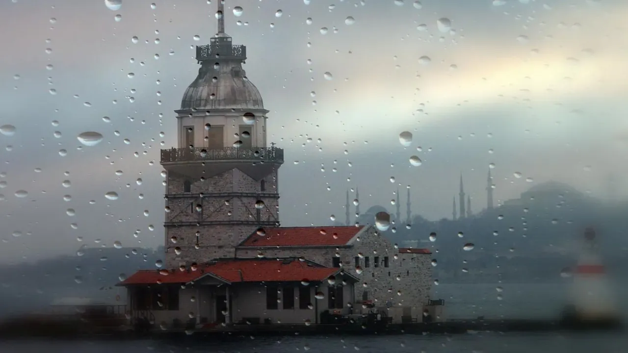 Meteoroloji ve AKOM duyurdu: 5 il için sarı kod verildi! İstanbul için sağanak tarihi açıklandı