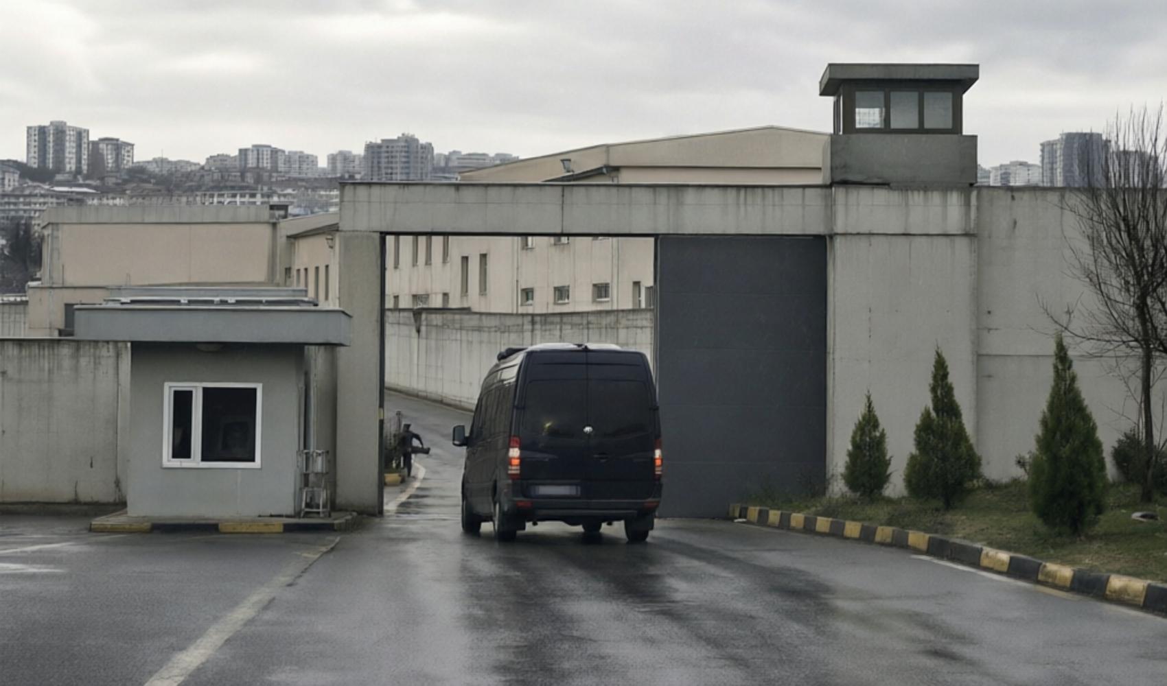 HKP Kurucu Genel Başkanı Nurullah Efe Ankut, 5 aylık hapis cezası için cezaevine gönderildi