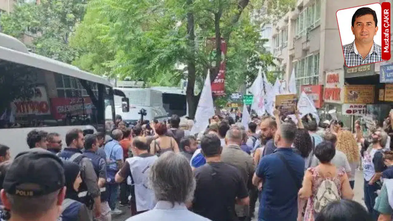Özel okul öğretmenleri Ankara’da eylem yaparken, MEB’in bu alana ilişkin görüşü ortaya çıktı: Özlük hakları İş Yasası’na tabi