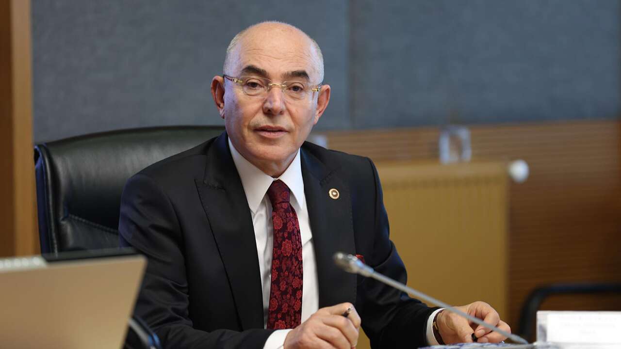 MHP'li Karakaya, "Türk Dünyasında Ankara'nın Tarihi ve Kültürel Değerlerinin Anlamı Çalıştayı"na katıldı
