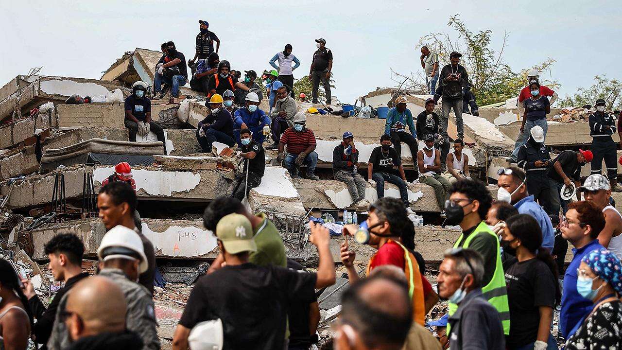Venezuela depreminde bilanço ağırlaşıyor: Can kaybı 2 bin 295'e ulaştı