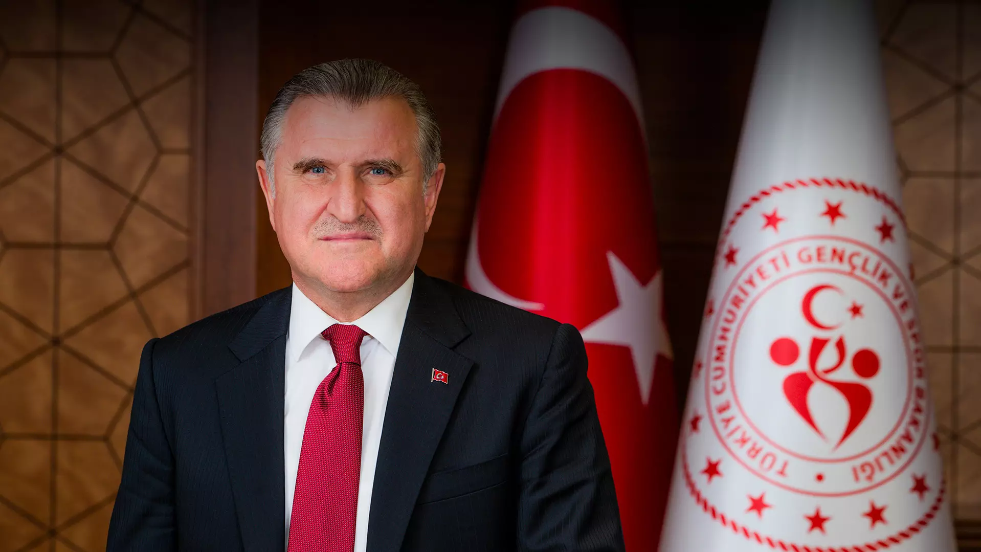 Bakan Bak’tan Ragbi Erkek Milli Takımı için tebrik mesajı