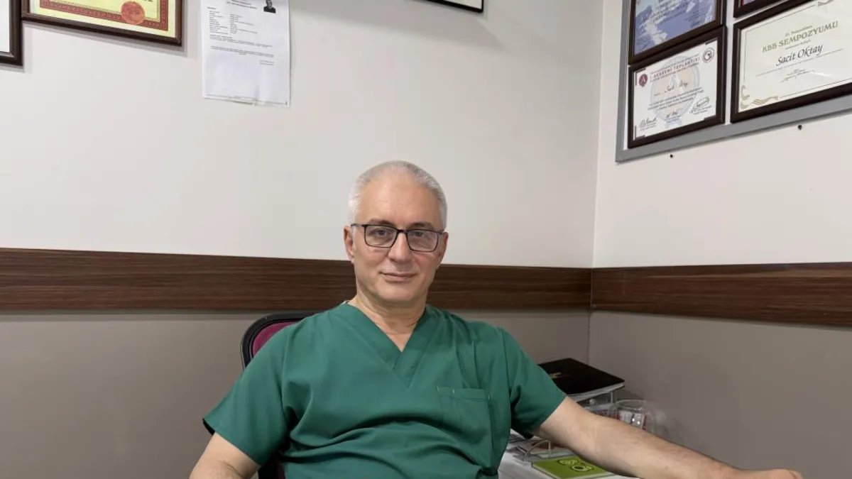 ''Kulağımda bir şey oynuyor'' dedi: Doktorlar kelebekle karşılaştı