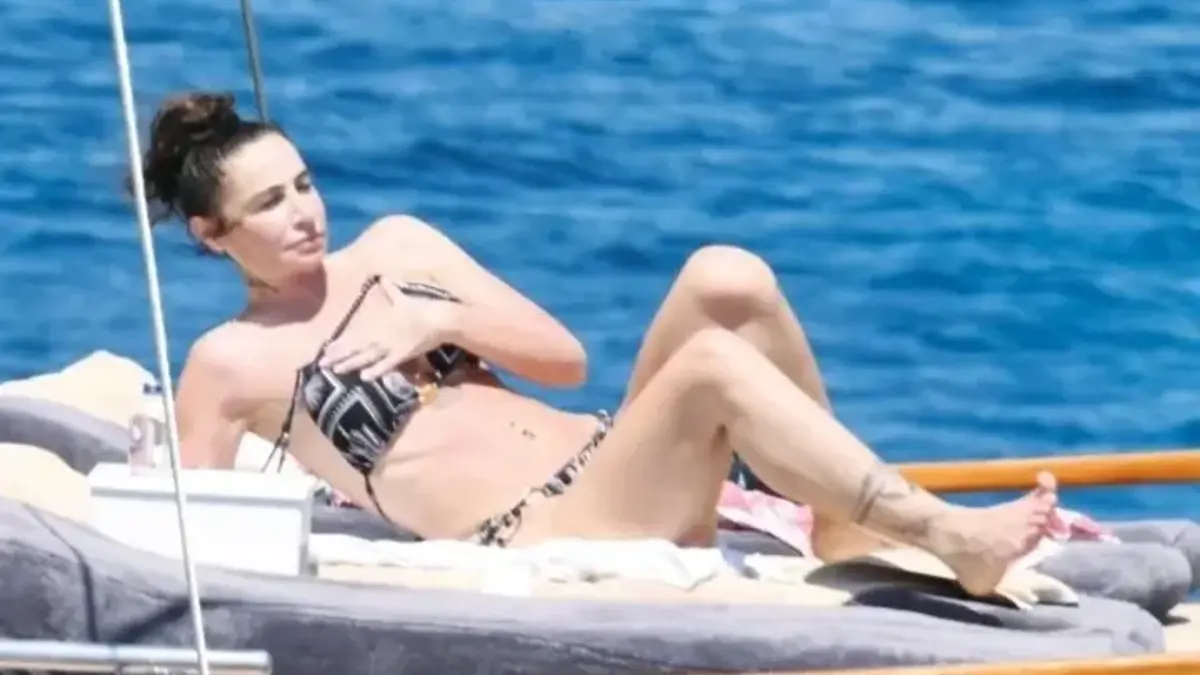 Sıla 46. yaşını teknede kutladı! Bodrum’da romantik doğum günü