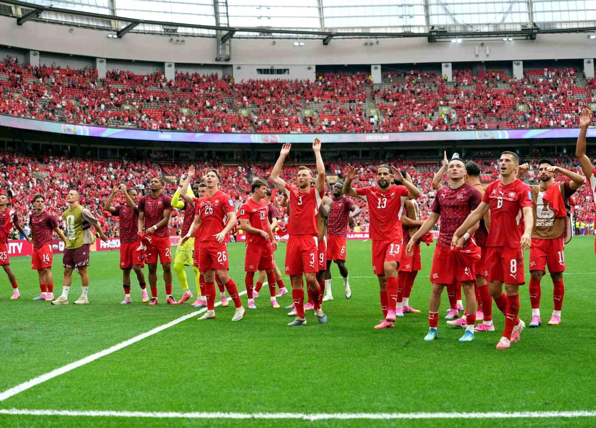 İsviçre grubu lider tamamladı
