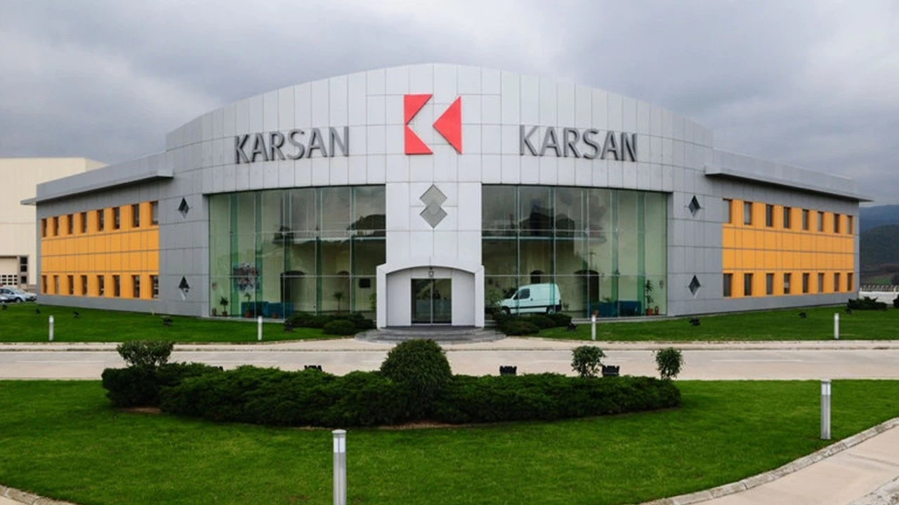 Karsan üretim tesisinde güneş enerji santralini devreye aldı