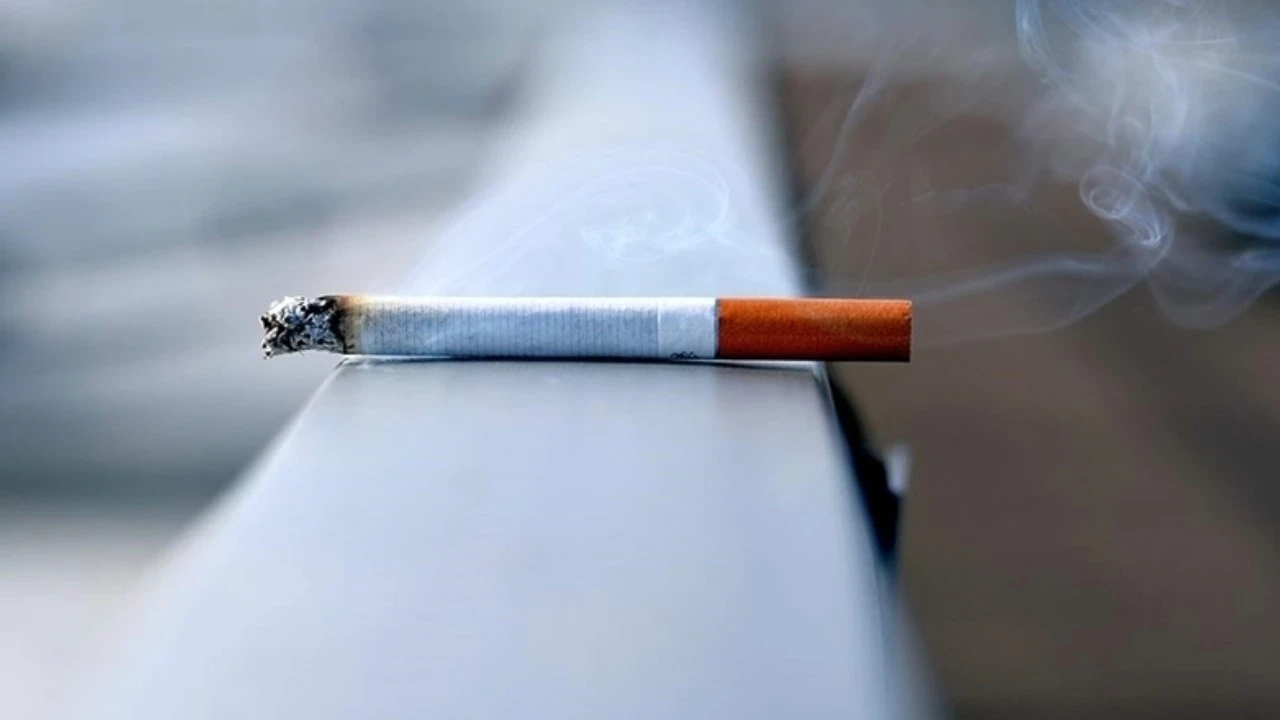 Otobüste sigara skandalına ceza yağdı