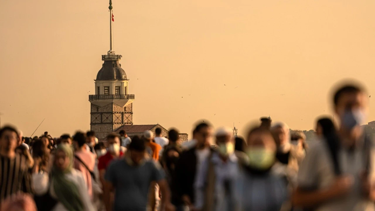 İstanbul'a kabus gibi bir gün geliyor! Sıcaklık 40 dereceye çıkacak