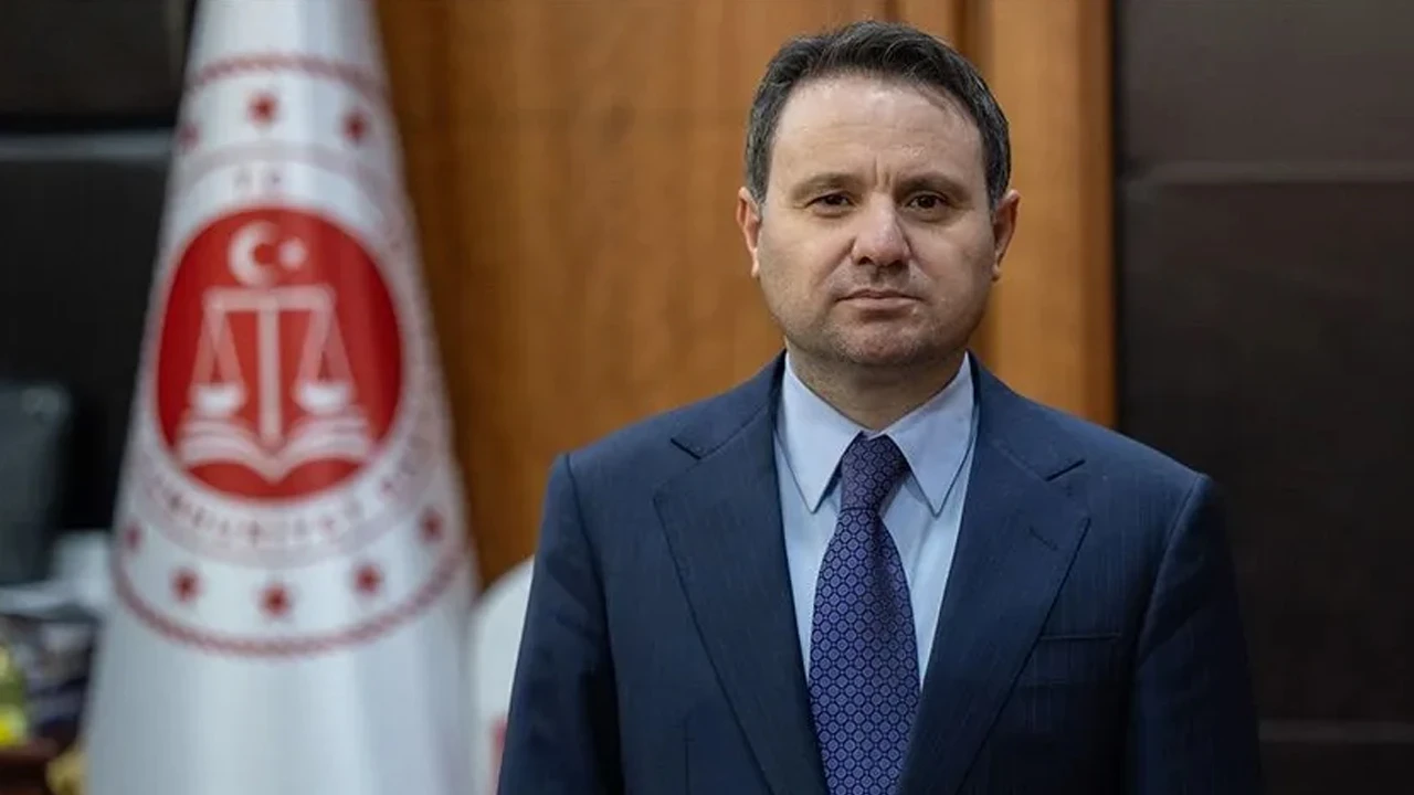 Bakan Gürlek’in eşine yönelik eylem planı ortaya çıkarıldı iki kişi tutuklandı