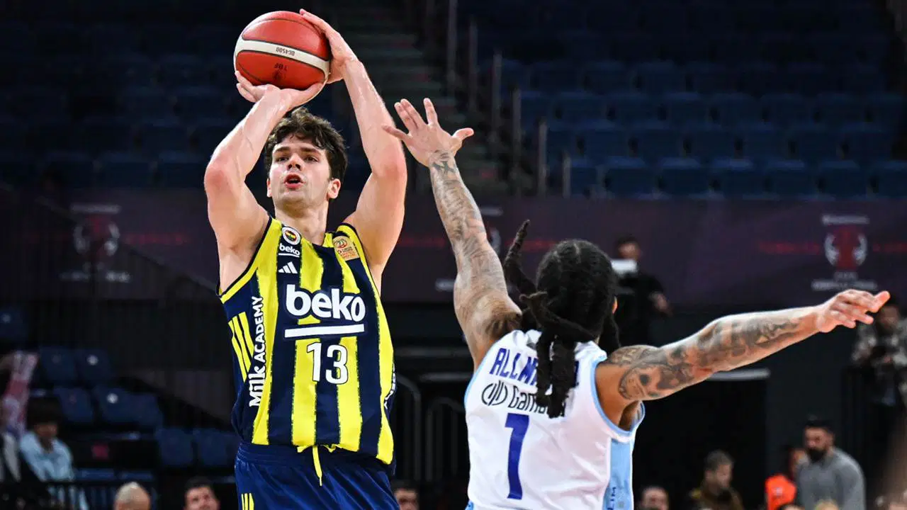 Tarık Biberovic resmen Dallas Mavericks'te