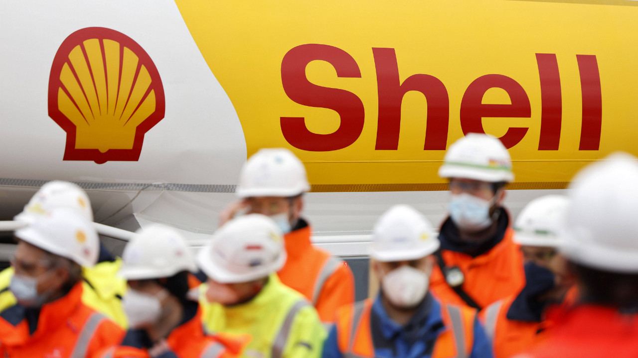 Shell, Güney Afrika'daki akaryakıt işini 1 milyar dolara Birleşik Arap Emirlikleri'ne satıyor