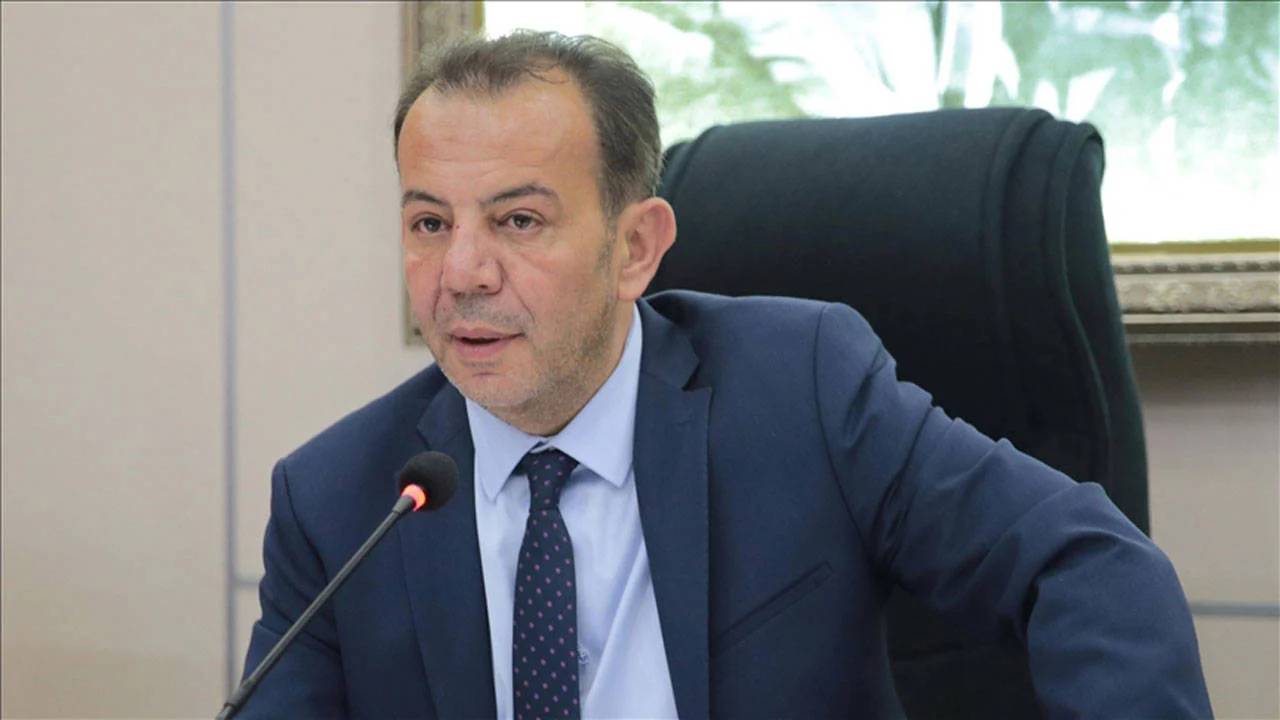 Tanju Özcan CHP'den istifa etti: "Kayyuma savunma vermem"