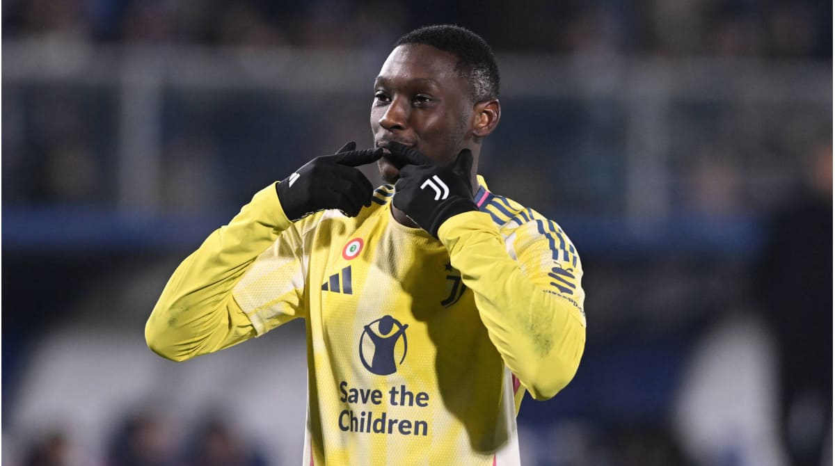 Galatasaray'a kötü haber! Kolo Muani tercihini yaptı