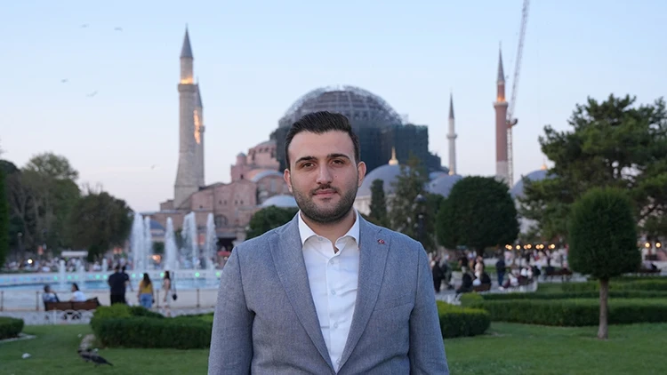 AK Parti İstanbul Gençlik Kolları'ndan Ayasofya yürüyüşüne davet