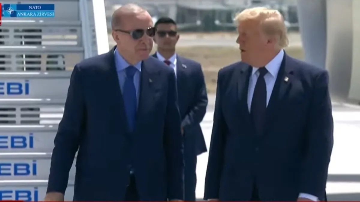 SON DAKİKA… ABD Başkanı Trump NATO Zirvesi için Ankara’da! Başkan Erdoğan havalimanında karşıladı