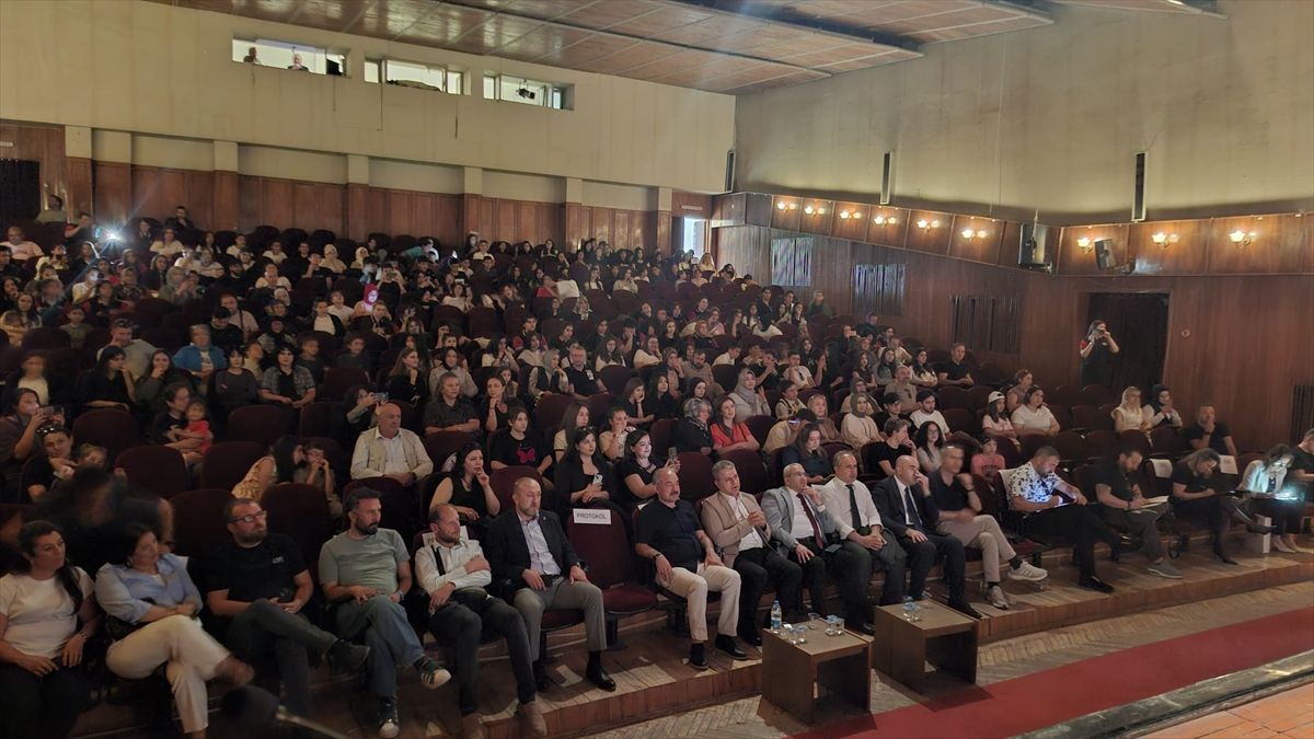 Çorum'da "Maarifin Kalbinde Ses Yarışması" finali yapıldı