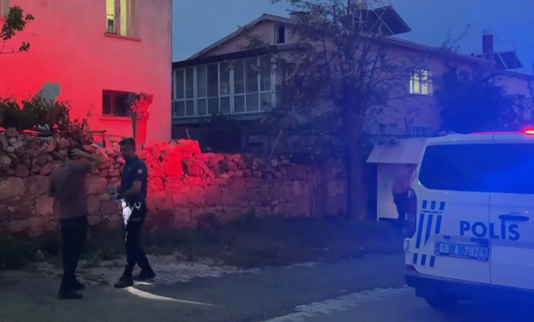 KADES ihbarı hayat kurtardı: Eşini ölümle tehdit eden şahıs polis tarafından yakalandı