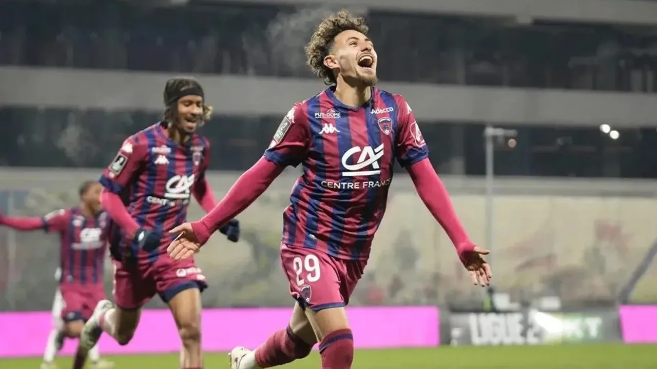 Beşiktaş, İlhan Fakılı transferini duyurdu!