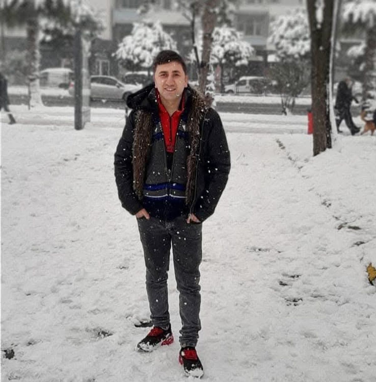 Motosikletin çarptığı yaya öldü