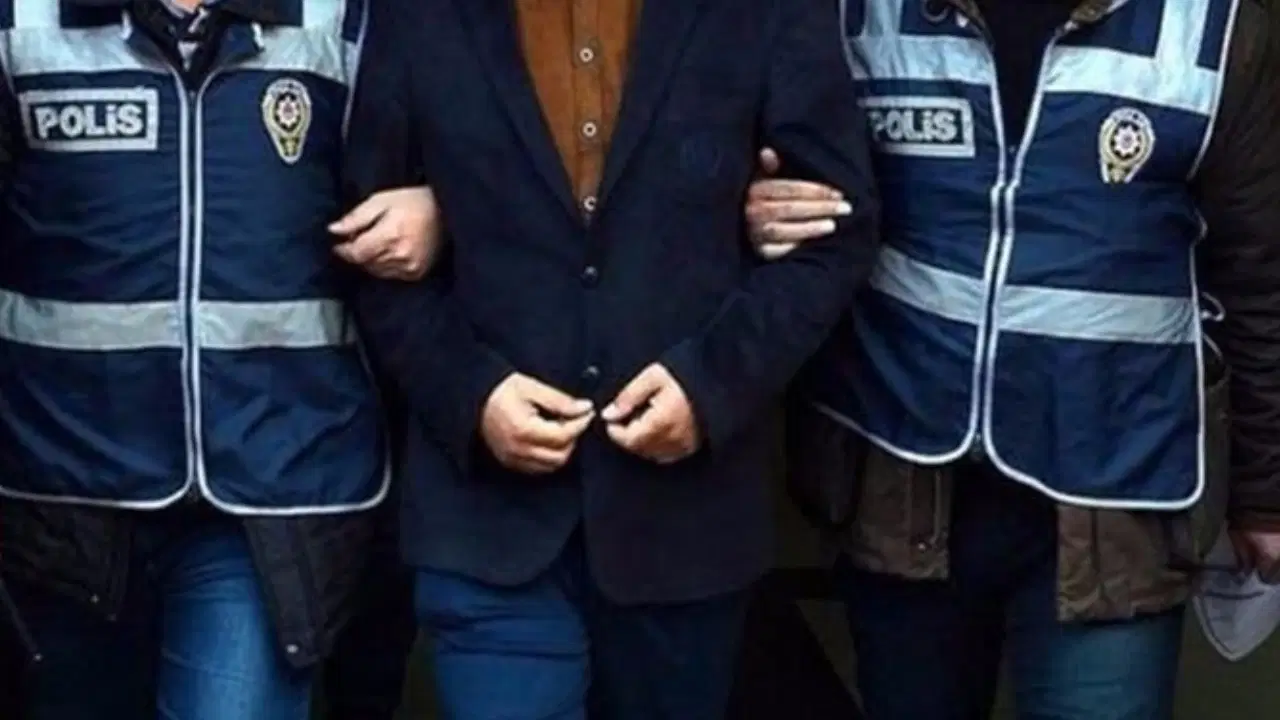 Eskişehir’de 1 polis memuru ve 6 kişinin yaralandığı olayla ilgili 5 şüpheli tutuklandı