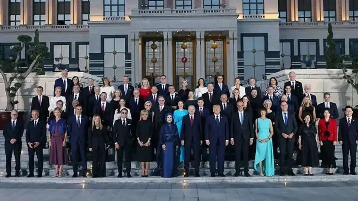 Beştepe'de tarihi 'NATO' resepsiyonu! Erdoğan çifti liderleri karşıladı